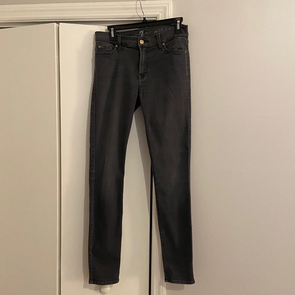 7 For All Man Kind THE SKINNY size 29 jeans
